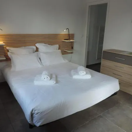 Attractive Holiday With Private Pool * Les Vans